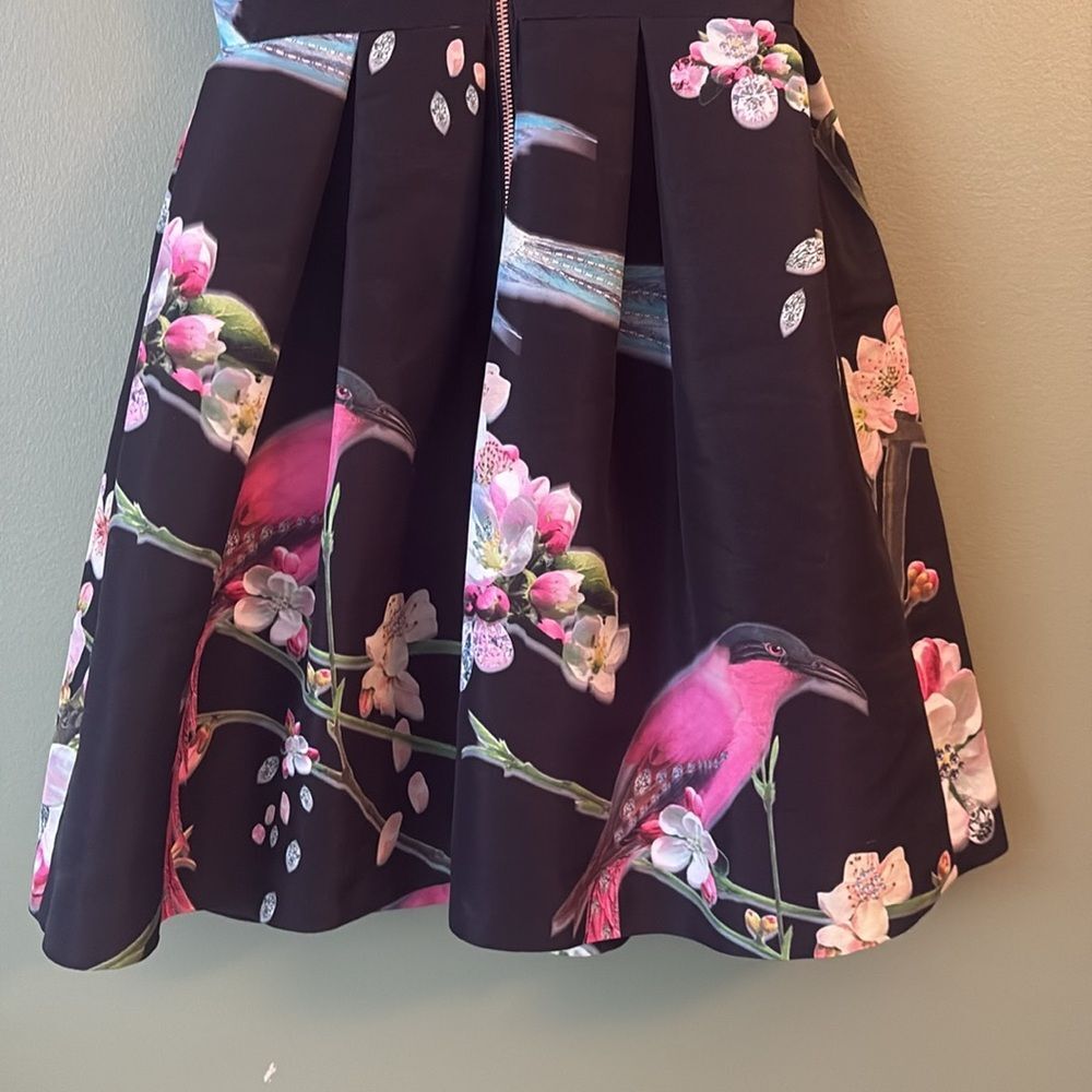 Ted Baker Zaldana Mini Dress Flight of the Orient Black Birds Novelty Sz 0 XXS - Picture 11 of 12